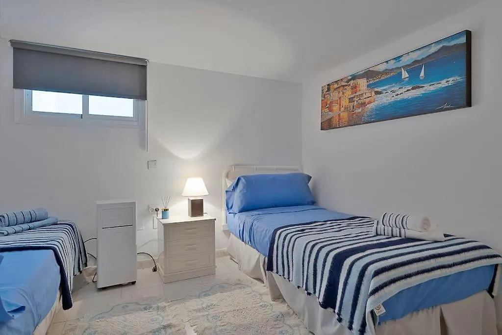 Marbella, Close To The Beach, Shared Pool, 5 Bedrooms Сasa de vacaciones Marbella